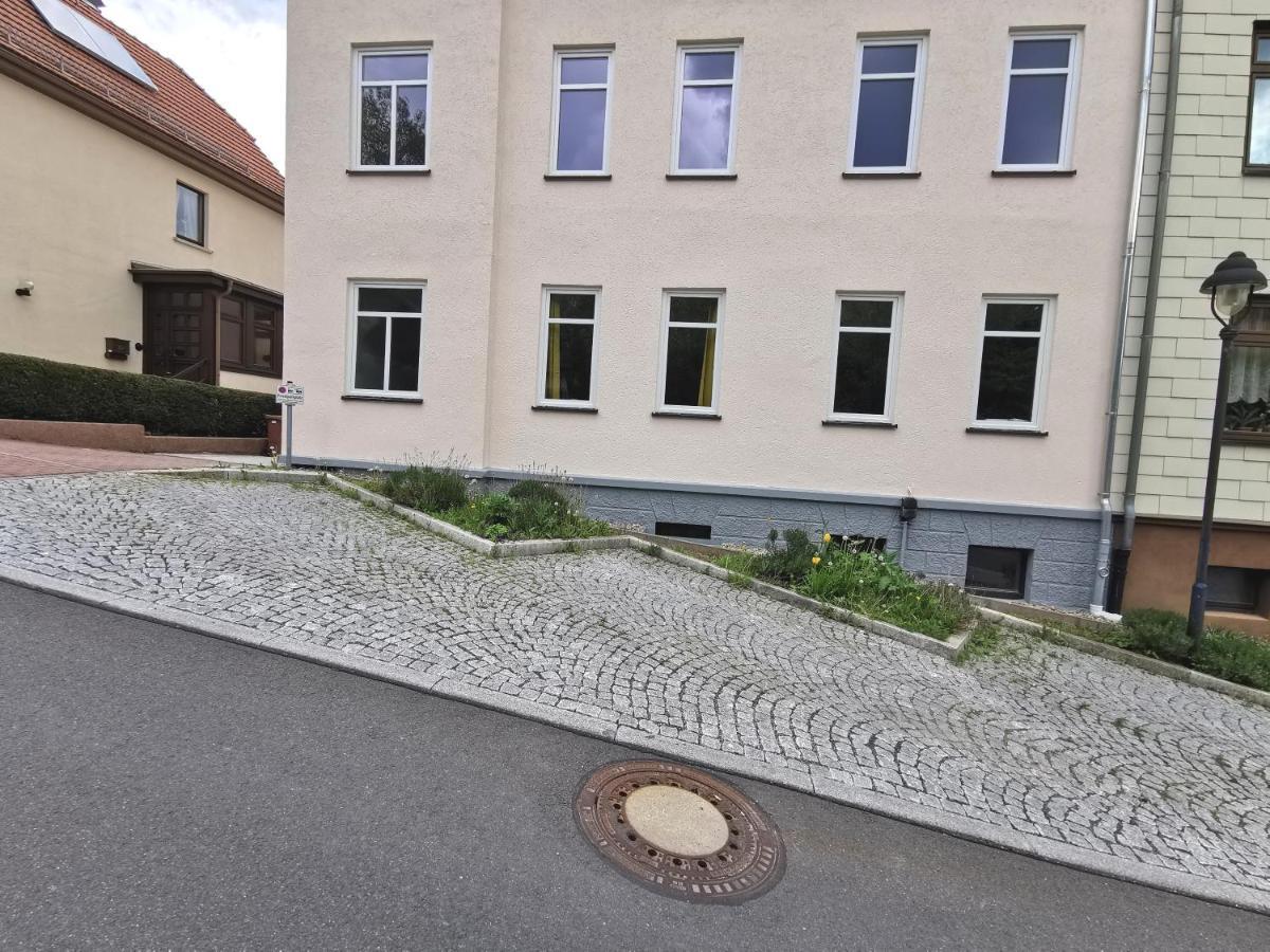Bohnapartments - Stadtblick Zechenhaus - Balkon - Gratis Parkplatz - Wlan - Sehr Ruhig - Barrierearm Ilmenau Exteriör bild