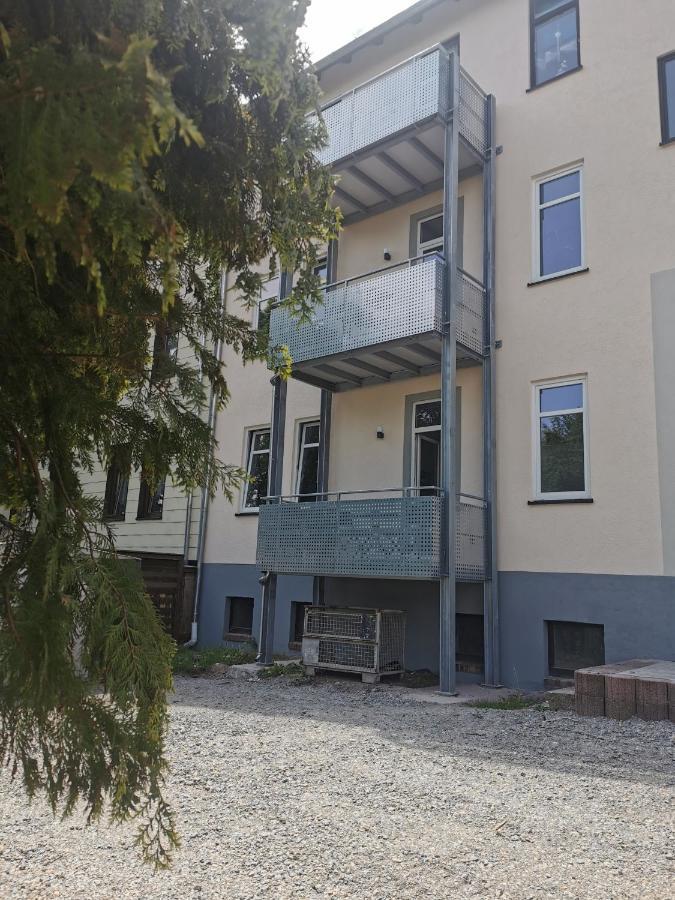 Bohnapartments - Stadtblick Zechenhaus - Balkon - Gratis Parkplatz - Wlan - Sehr Ruhig - Barrierearm Ilmenau Exteriör bild